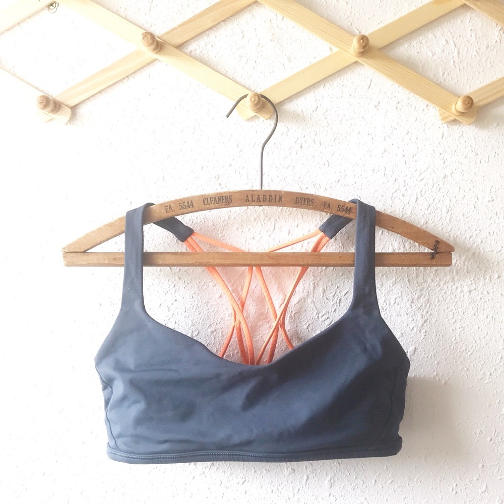 Lululemon Free To Be Bra + WHITE LULULEMON BAG